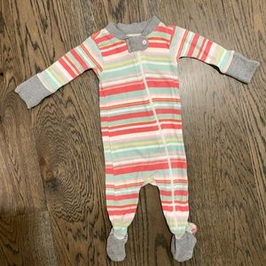 Burt’s Bees • Zip Up Sleeper